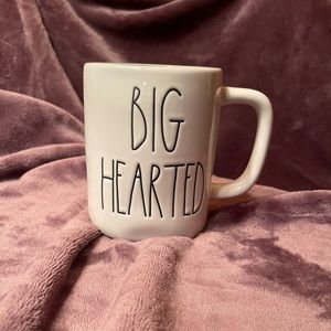 “Big hearted” Rae Dunn wizard of oz coffee mug🤍